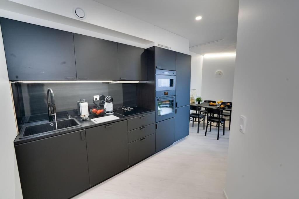 Best Location In Tampere! Modern City Apartment, 2Rooms, Kitchen And Balcony Zewnętrze zdjęcie