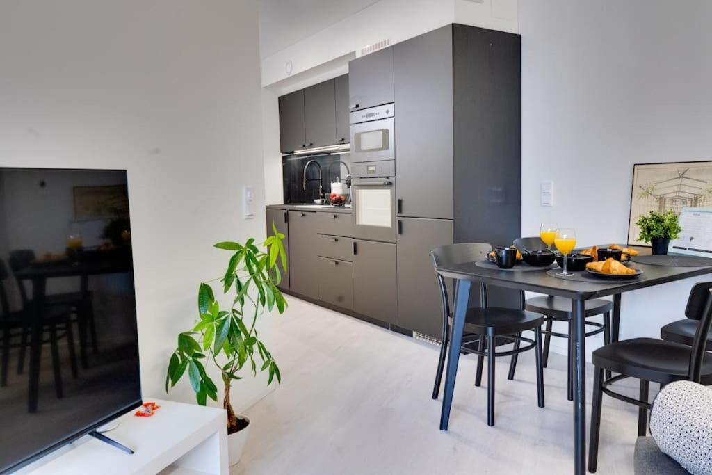 Best Location In Tampere! Modern City Apartment, 2Rooms, Kitchen And Balcony Zewnętrze zdjęcie