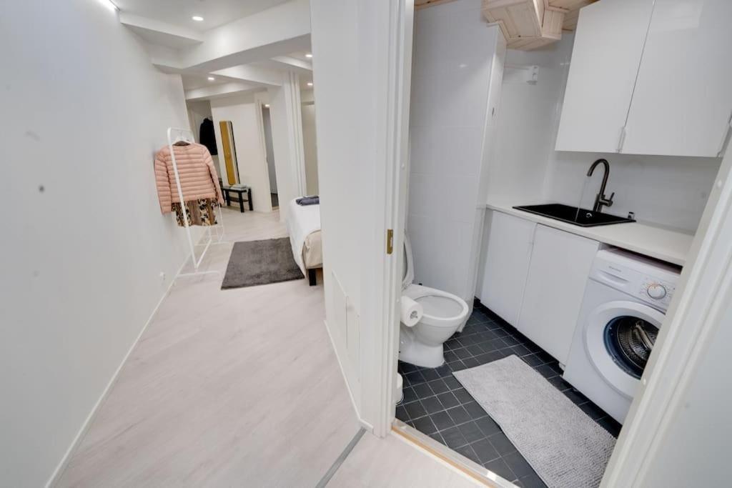 Best Location In Tampere! Modern City Apartment, 2Rooms, Kitchen And Balcony Zewnętrze zdjęcie